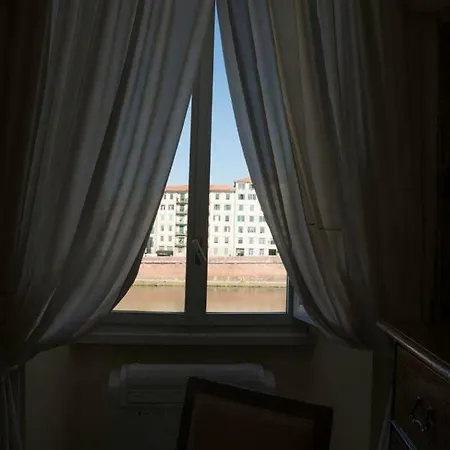 Luxory Su Lungarno Guest house Pisa